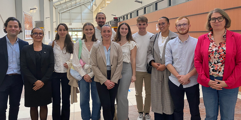 Déploiement de 8 étudiantes et étudiants de la Faculté d'odontologie de l'UBO au CH de Cornouaille - Quimper