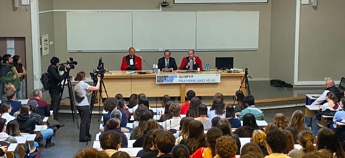 François Hollande à Quimper
